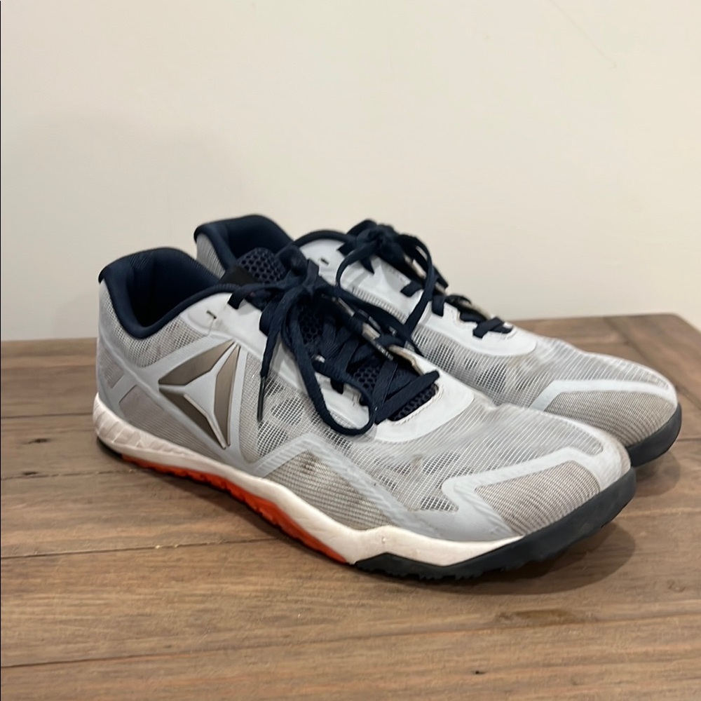 Reebok Gray and Blue Athletic Shoes with Sleek DesignMens 12